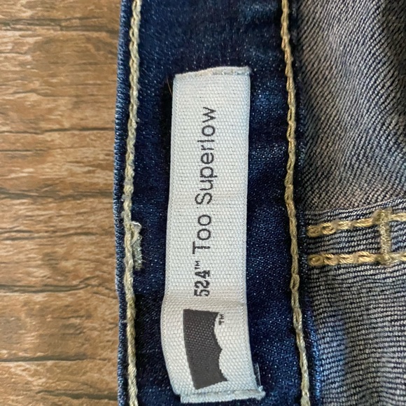 Levi Jeans! 3 short. - Picture 3 of 4